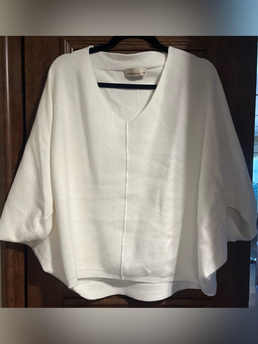 Zenana Collection White V-Neck Knit Top